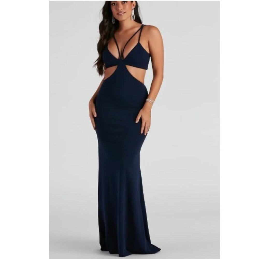 Windsor NWT Annah Full length crepe cutout dress